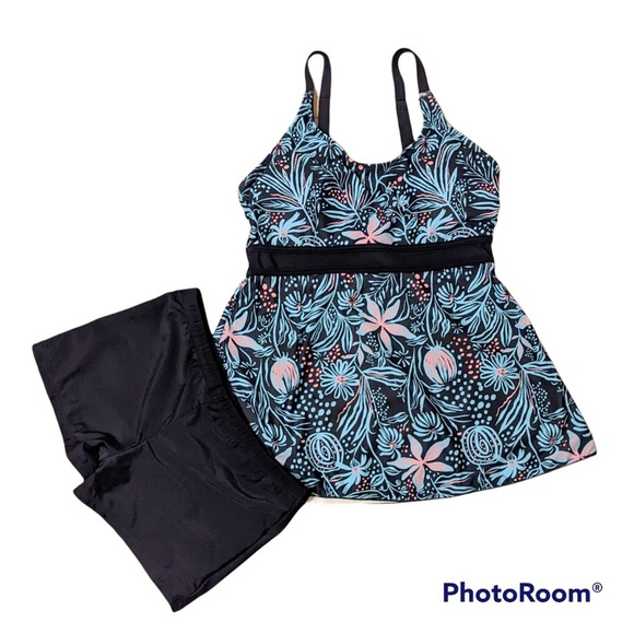 Two Piece Flared Swimsuit with Boy Short Bottoms Turquoise and Navy Size M NWOT - Picture 3 of 4